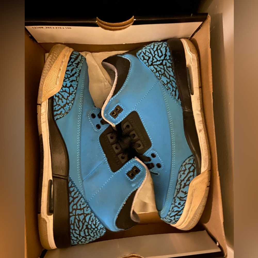 Jordan 4
